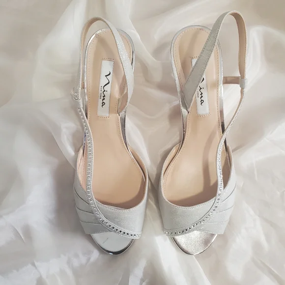 Nina New York Silver Crystal Heels 9 - Picture 4 of 9